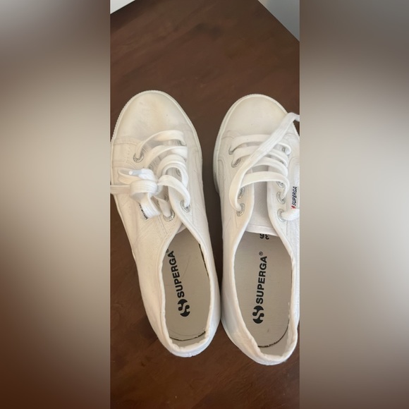 Superga size six white platform sneaker, canvas, worn once! - Picture 3 of 5